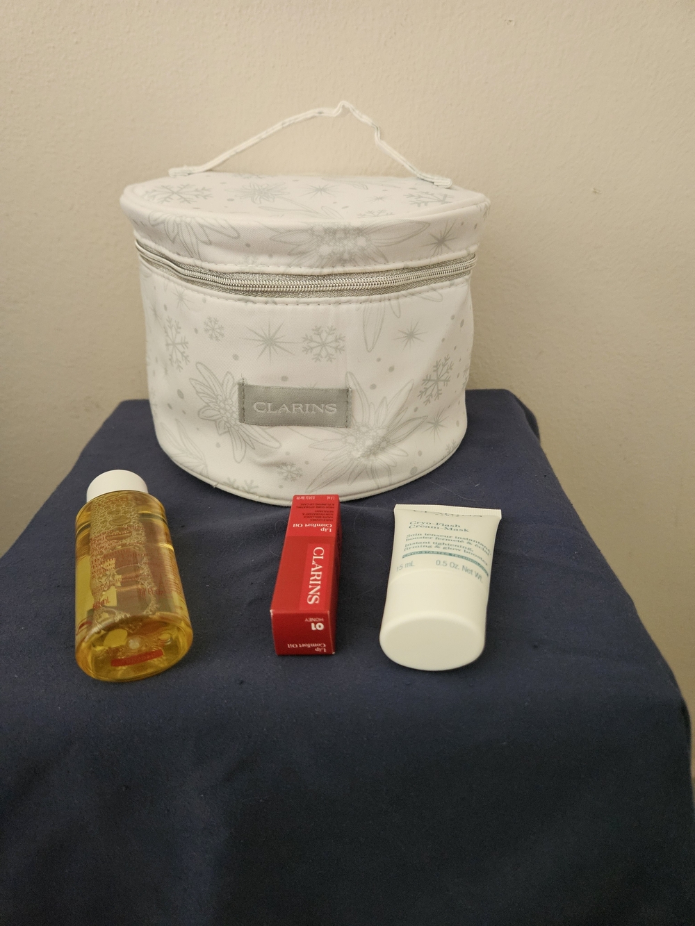 Clarins White Floral Travel Vanity Pouch with Bath & Body Trio